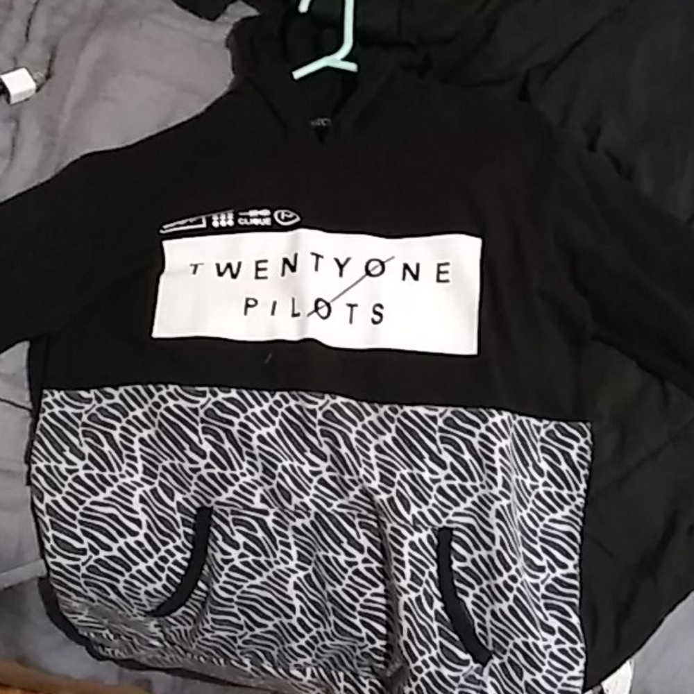 Twenty one pilots hoodie
